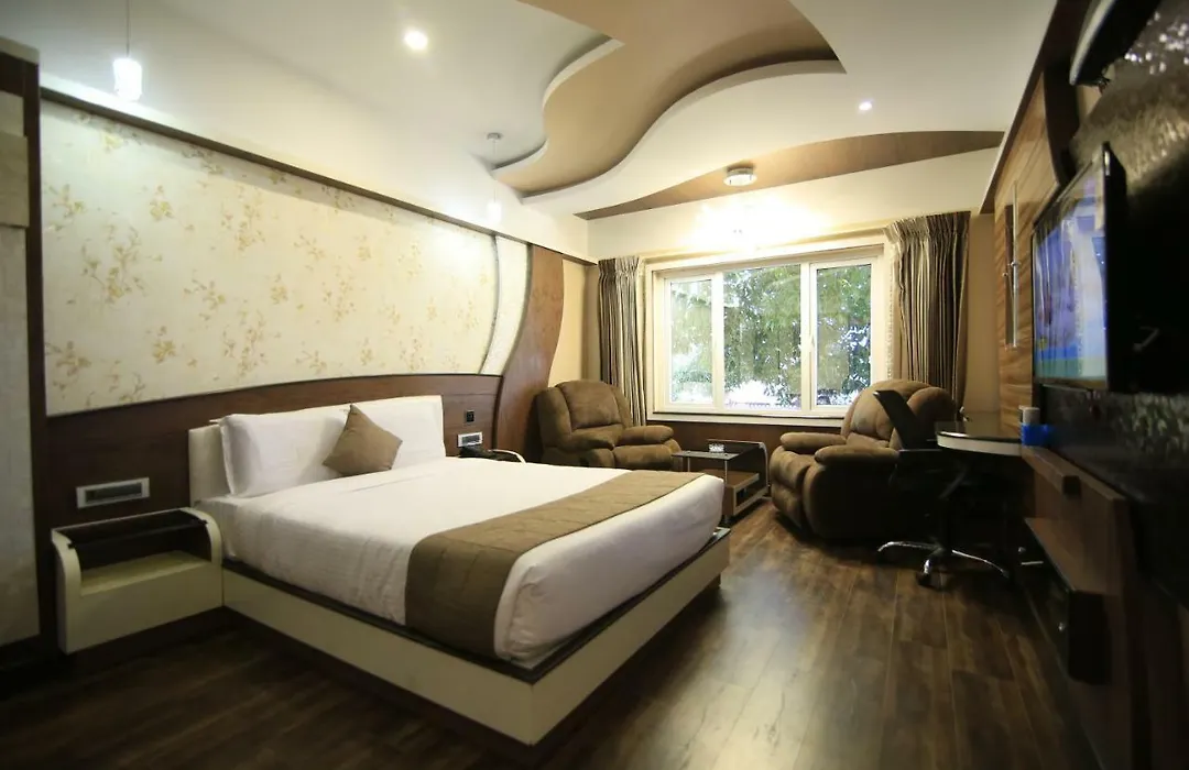 Beverly Villa-1
